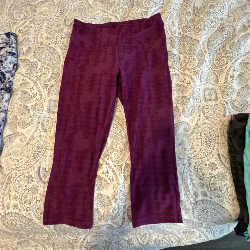DSG capri leggings